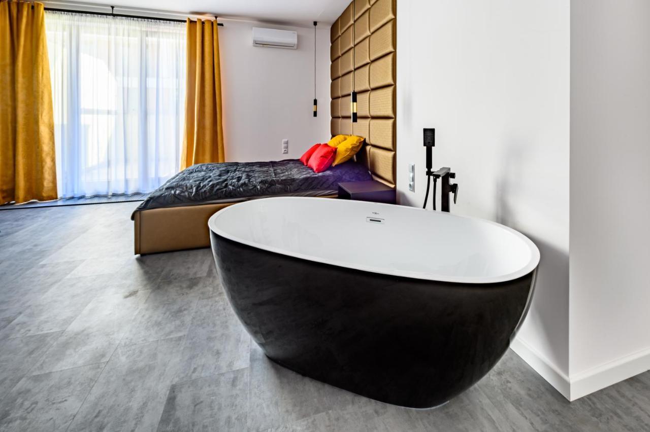 Apartament 5Th Floor คราคูฟ ภายนอก รูปภาพ