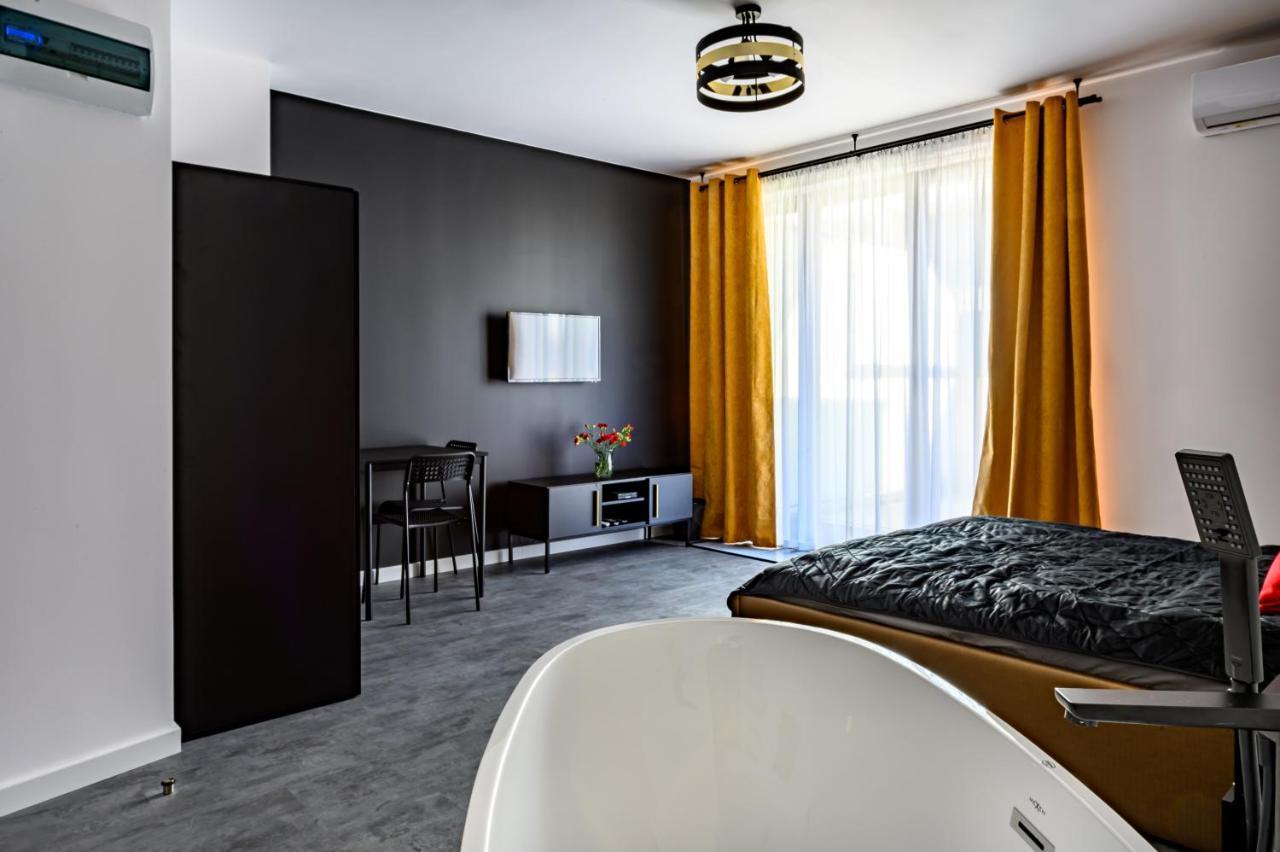 Apartament 5Th Floor คราคูฟ ภายนอก รูปภาพ